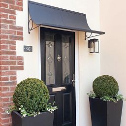 IDEALIST Lite Tall Tapered Contemporary Light Concrete Planter