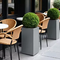IDEALIST Lite Tall Square Contemporary Light Concrete Planter