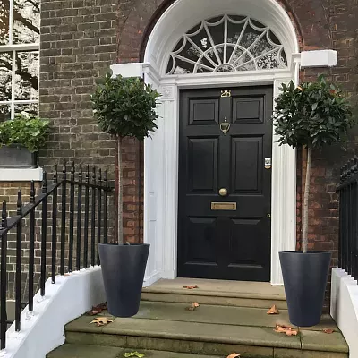 IDEALIST Lite Contemporary Round Light Concrete Planter