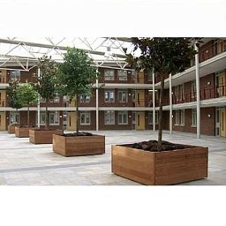Hardwood Sevilla Square Wood Outdoor Planter
