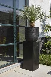 Round Egg Resin Planter by Cadix Capi Tutch Ribbed