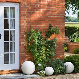 IDEALIST Lite Outdoor Garden Decorative Ball