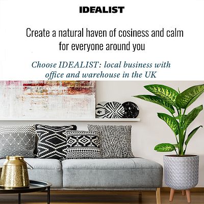 IDEALIST Lite Faceted Effect Planter on Legs