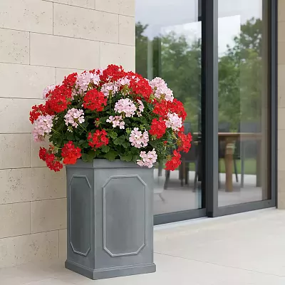 IDEALIST Lite Faux Lead Chelsea Light Concrete Tall Square Planter
