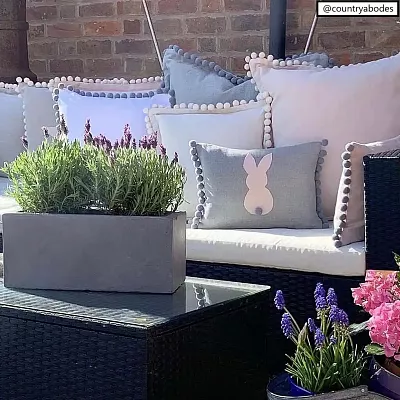 IDEALIST Lite Window Box Light Concrete Planter