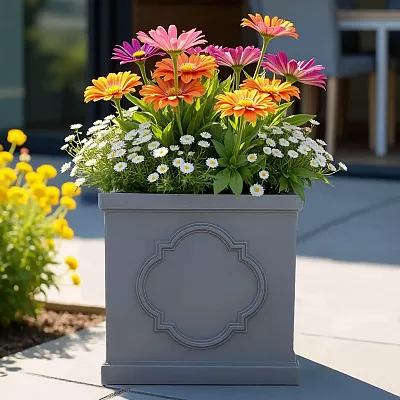 IDEALIST Windsor Light Stone Square Garden Planter