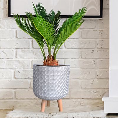 IDEALIST Lite Faceted Effect Planter on Legs