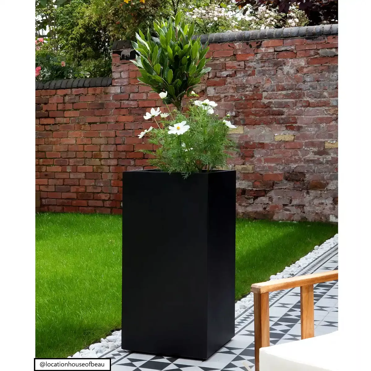 IDEALIST Lite Tall Square Contemporary Light Concrete Planter