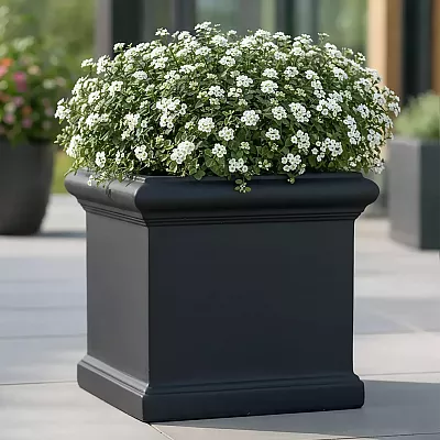 IDEALIST Lite Victorian Box Square Light Stone Outdoor Planter