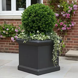 IDEALIST Lite Victorian Box Square Light Stone Outdoor Planter