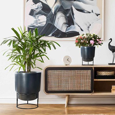 Set of two IDEALIST Lite Smooth Style Round Indoor Planters on Metal Stand