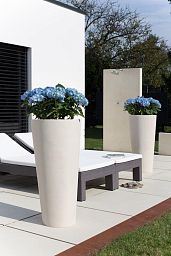 POLYSTONE CONICAL Outdoor Planter