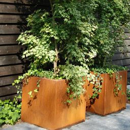 Andes Outdoor Corten Steel Square Planter