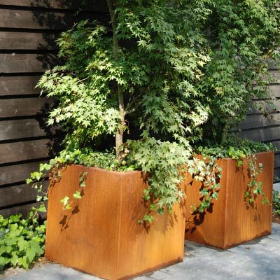 Andes Outdoor Corten Steel Square Planter