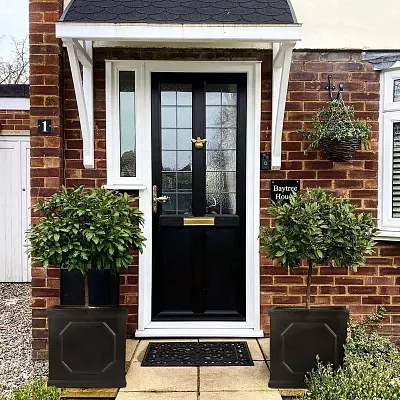 IDEALIST Lite Faux Lead Chelsea Box Square Light Concrete Planter