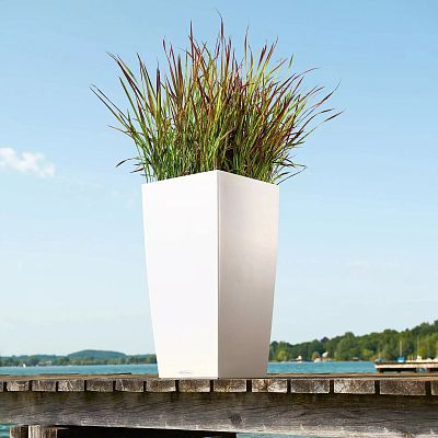 LECHUZA CUBICO Color Square Tall Poly Resin Self-watering Planter