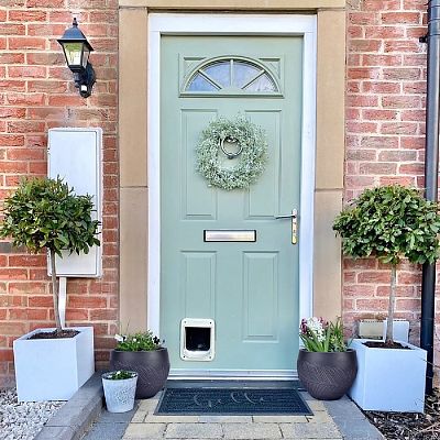 IDEALIST Lite Leaf Embossed Ball Planter