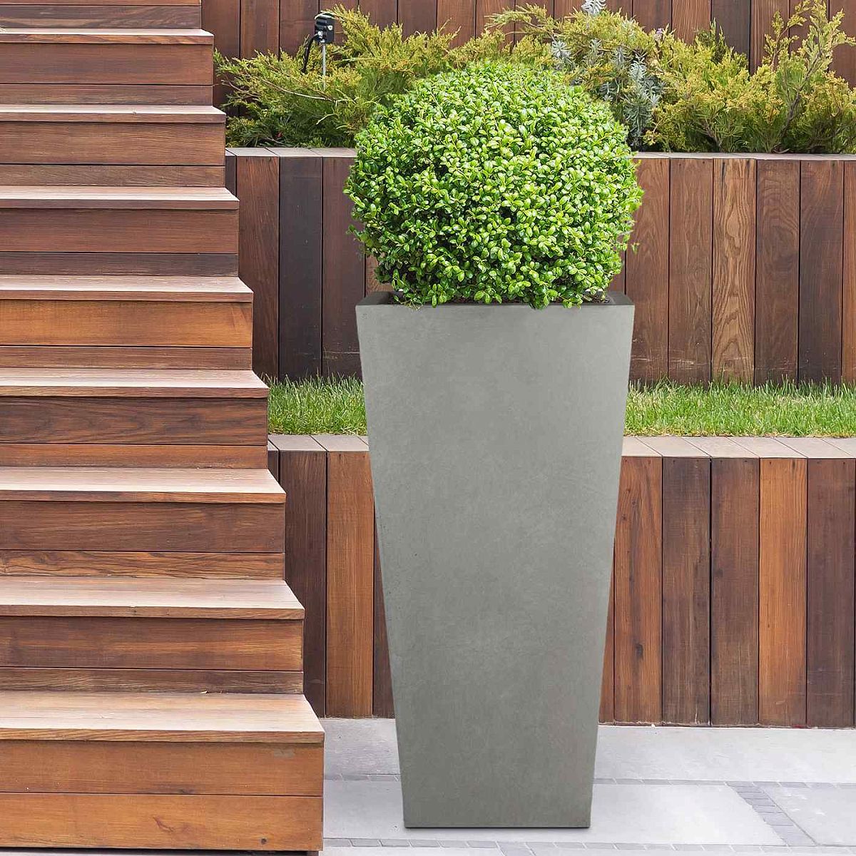 IDEALIST Lite Tall Tapered Contemporary Light Concrete Planter