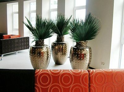 Ceramic Round Tall Bump Glossy Planter Pot In/Out