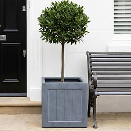 IDEALIST Regency Light Stone Square Garden Planter