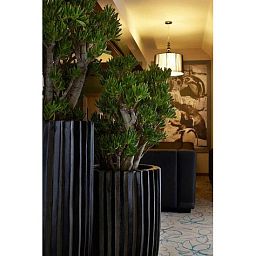 Sahara Round Tall Polystone Outdoor Planter