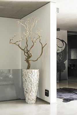 Shell Conical Round Tall Polystone Indoor Planter