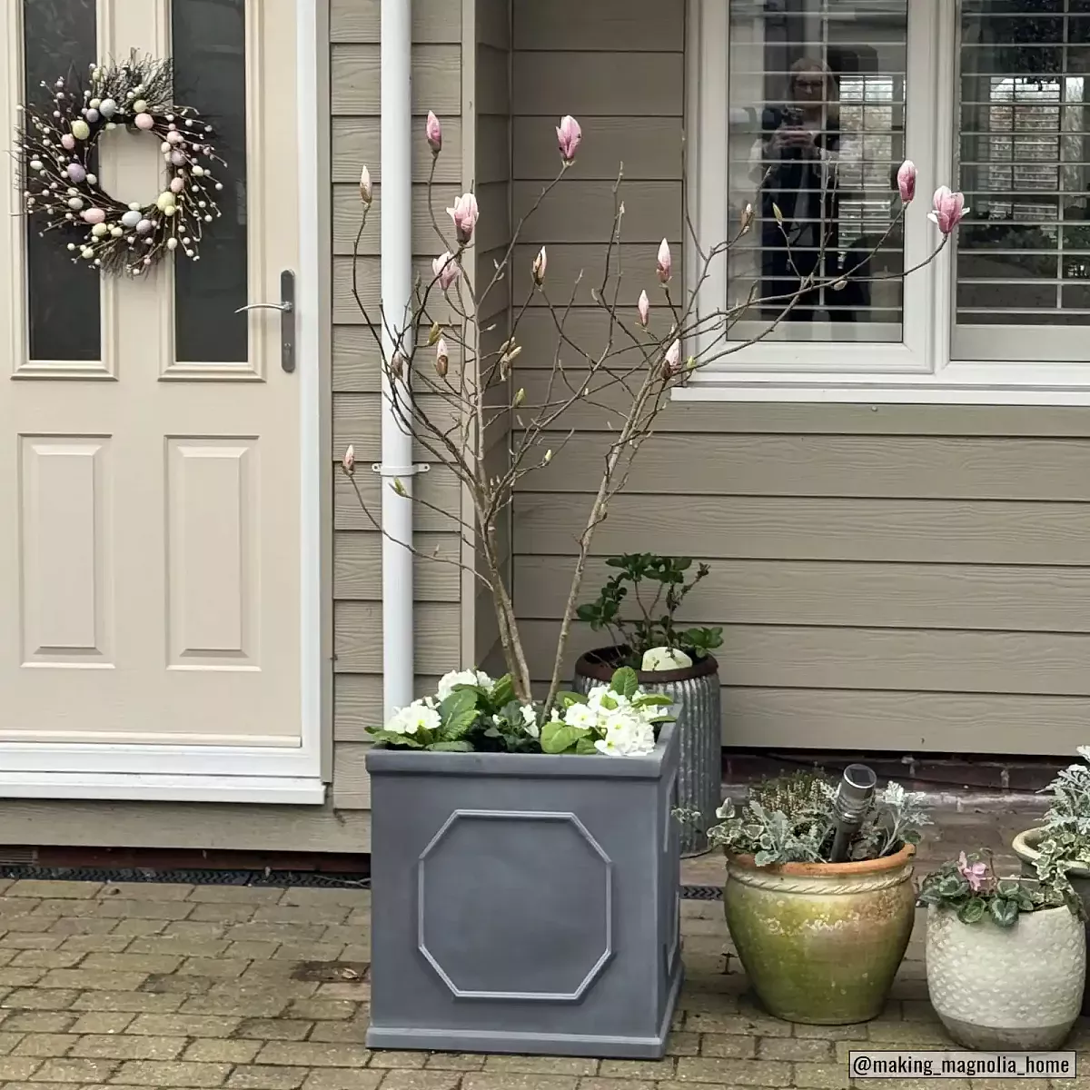 IDEALIST Lite Faux Lead Chelsea Box Square Light Concrete Planter