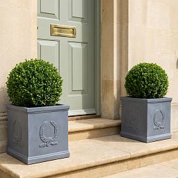 IDEALIST Kensington Light Stone Square Garden Planter